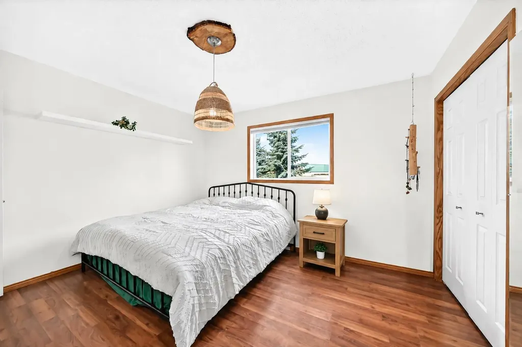 32 Cimarron Meadows Way Okotoks AB T1S1T4