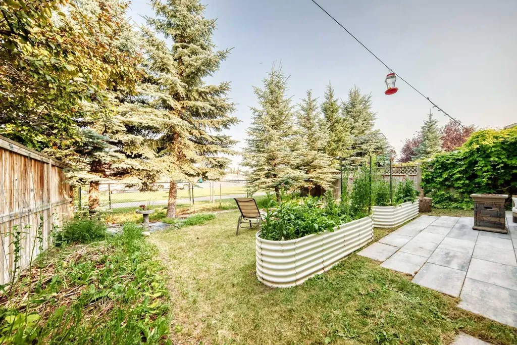 32 Cimarron Meadows Way Okotoks AB T1S1T4