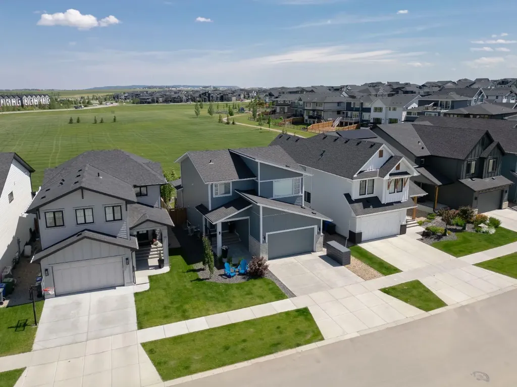 52 Elderberry Way Rural Rocky View County AB T3Z 0G3