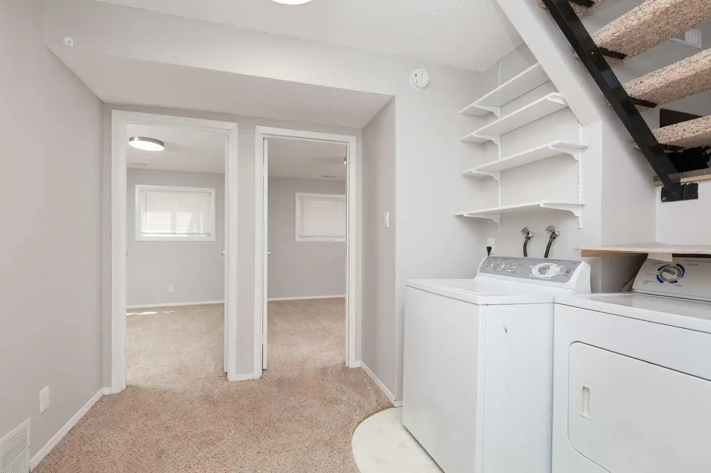 5 Acadia Road W Lethbridge AB T1K 4C1