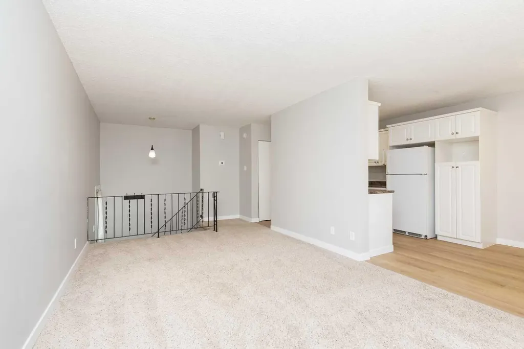 5 Acadia Road W Lethbridge AB T1K 4C1