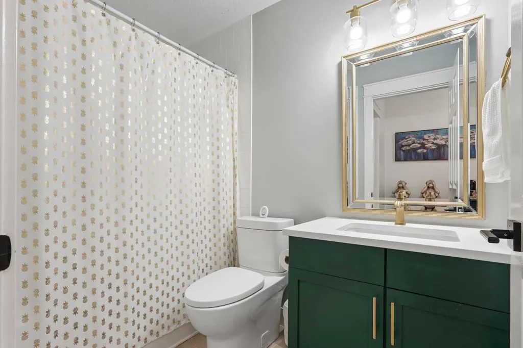 27 Firelight Way W Lethbridge AB T1J 4W1