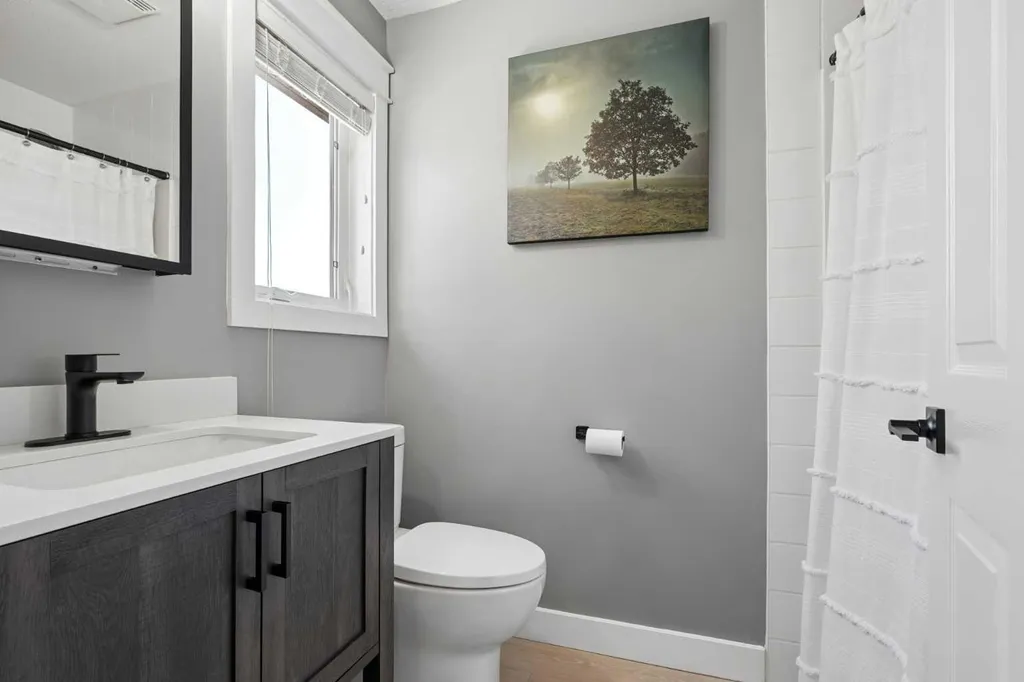 27 Firelight Way W Lethbridge AB T1J 4W1
