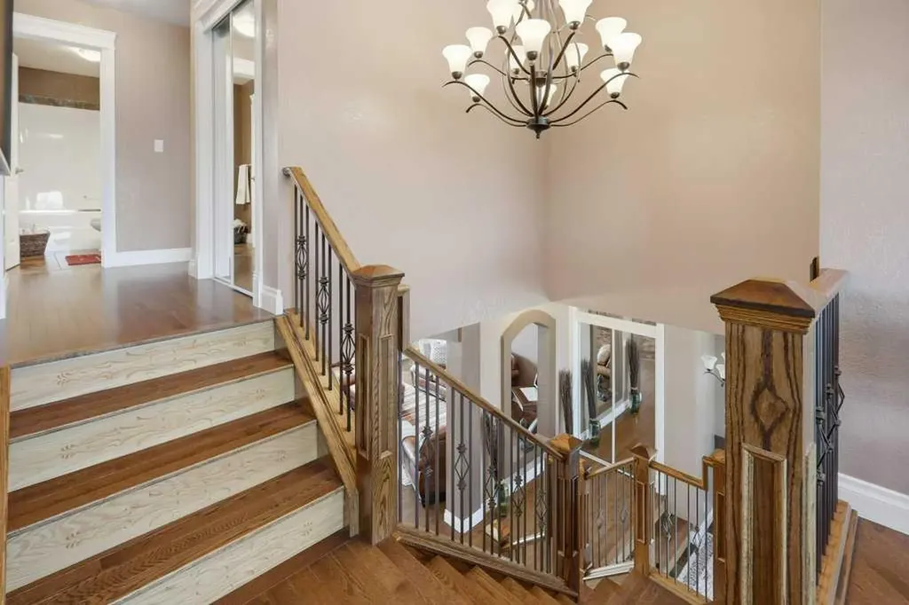 28 Oakdale Place Red Deer AB T4P 0E1