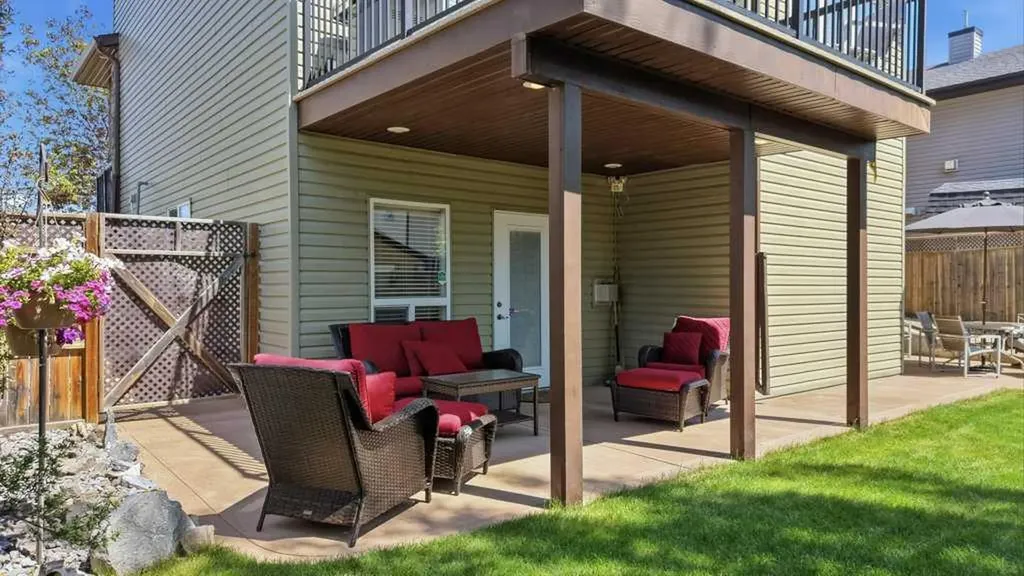 28 Oakdale Place Red Deer AB T4P 0E1