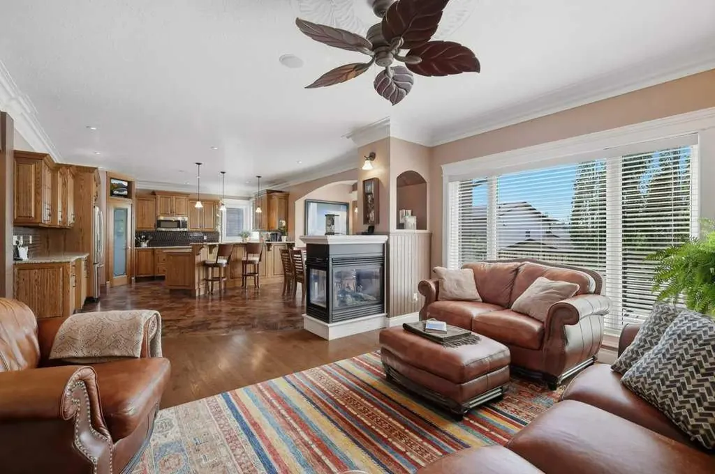 28 Oakdale Place Red Deer AB T4P 0E1