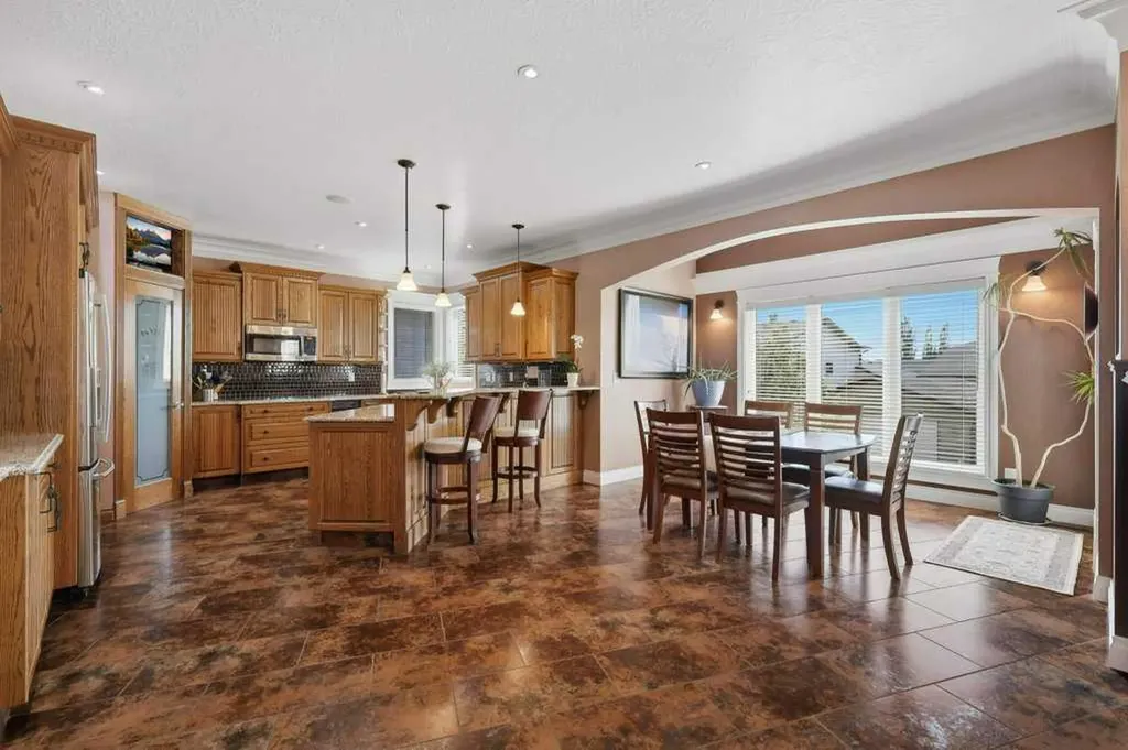 28 Oakdale Place Red Deer AB T4P 0E1