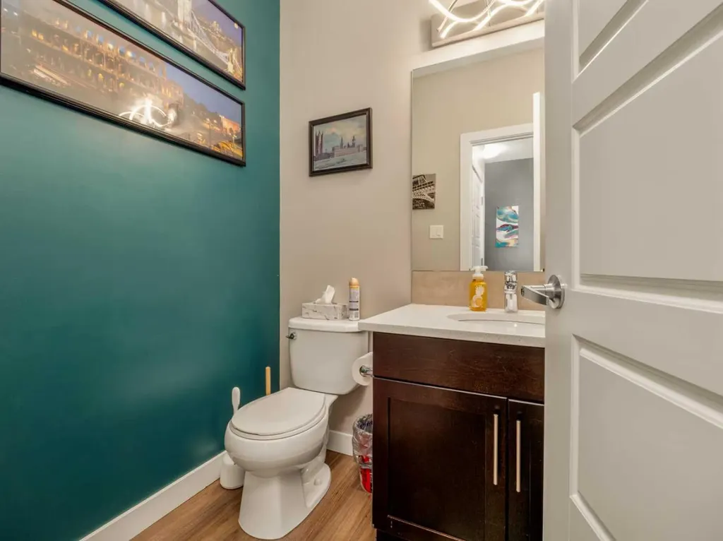 386 Moonlight Way W Lethbridge AB T1J 5K1