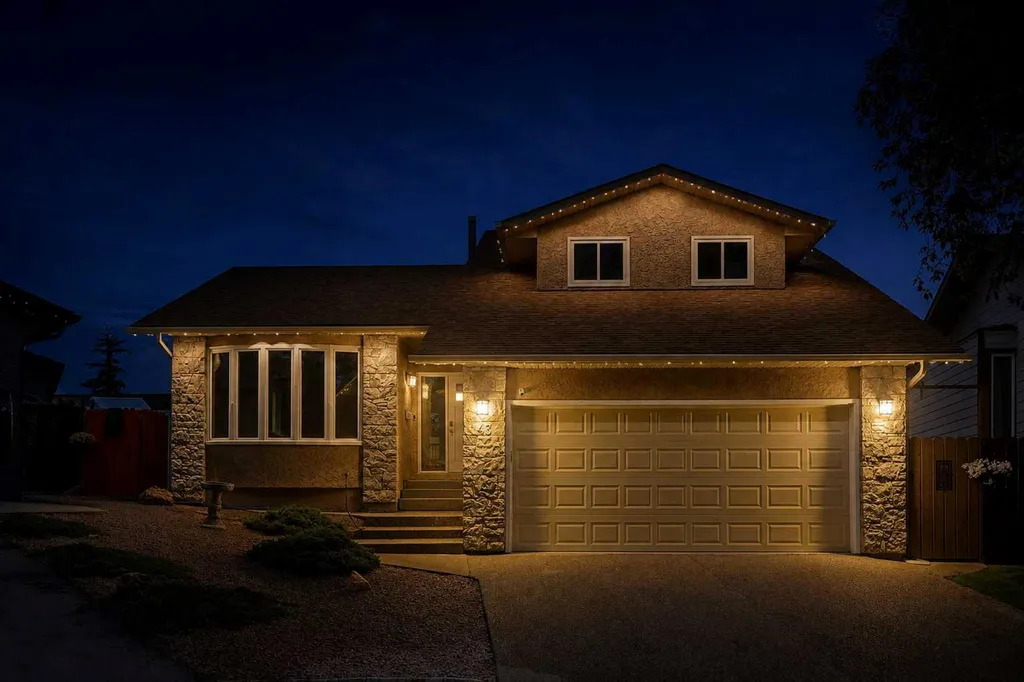 43 Beaconsfield Place NW Calgary AB T3K1W8