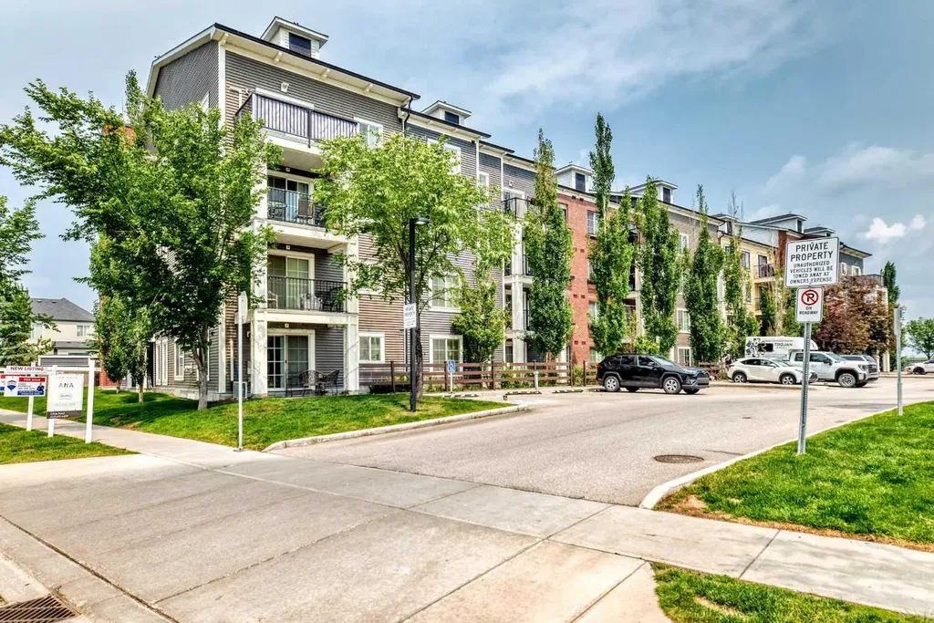 755 Copperpond Boulevard SE Calgary AB T2Z 4R2