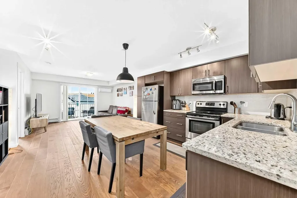 755 Copperpond Boulevard SE Calgary AB T2Z 4R2