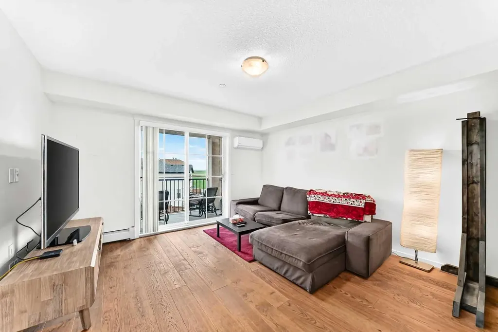 755 Copperpond Boulevard SE Calgary AB T2Z 4R2