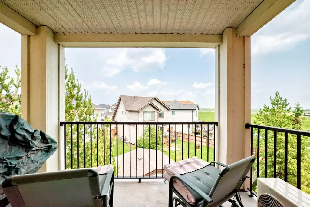 755 Copperpond Boulevard SE Calgary AB T2Z 4R2