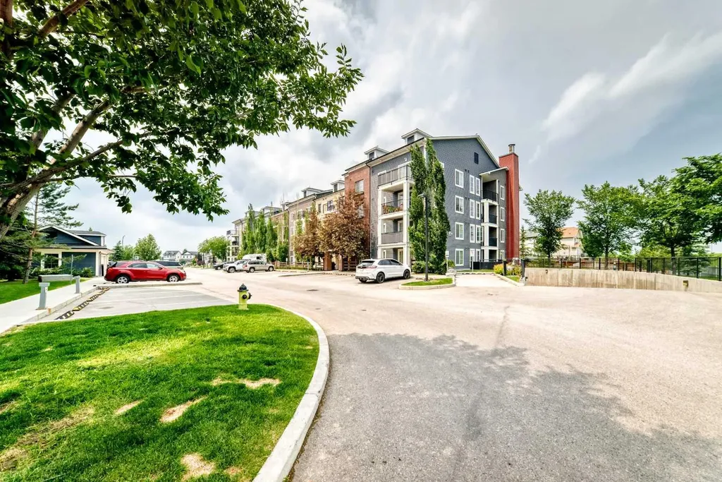 755 Copperpond Boulevard SE Calgary AB T2Z 4R2