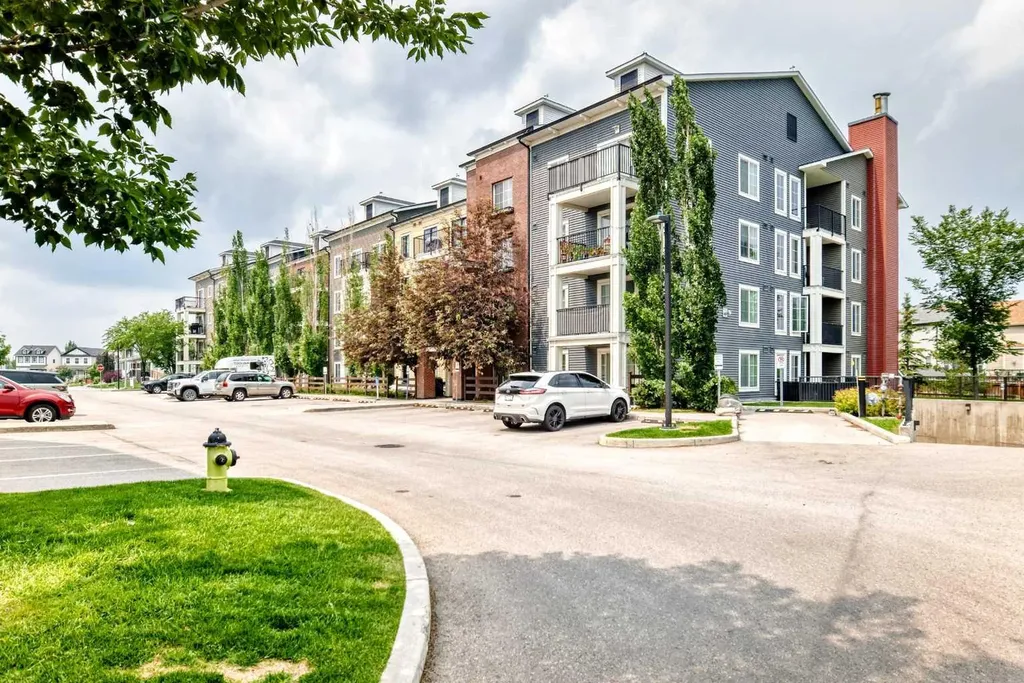 755 Copperpond Boulevard SE Calgary AB T2Z 4R2