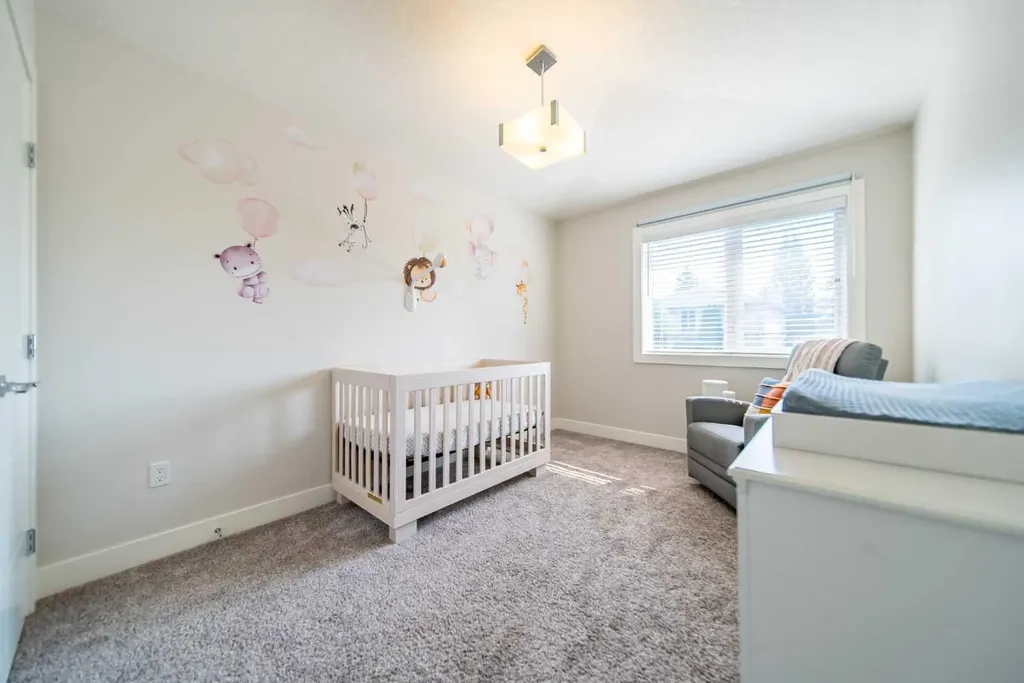 1934 26 Street SW Calgary AB T3E 2A1