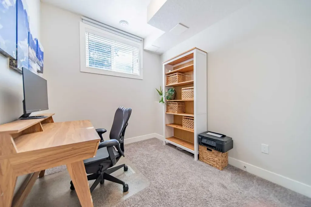 1934 26 Street SW Calgary AB T3E 2A1