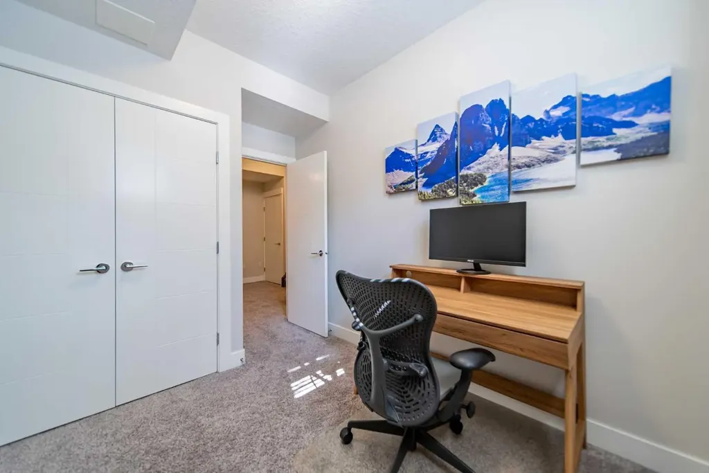 1934 26 Street SW Calgary AB T3E 2A1