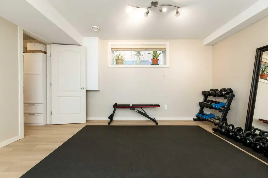 454 Wishart Street Red Deer AB T4N 7E9