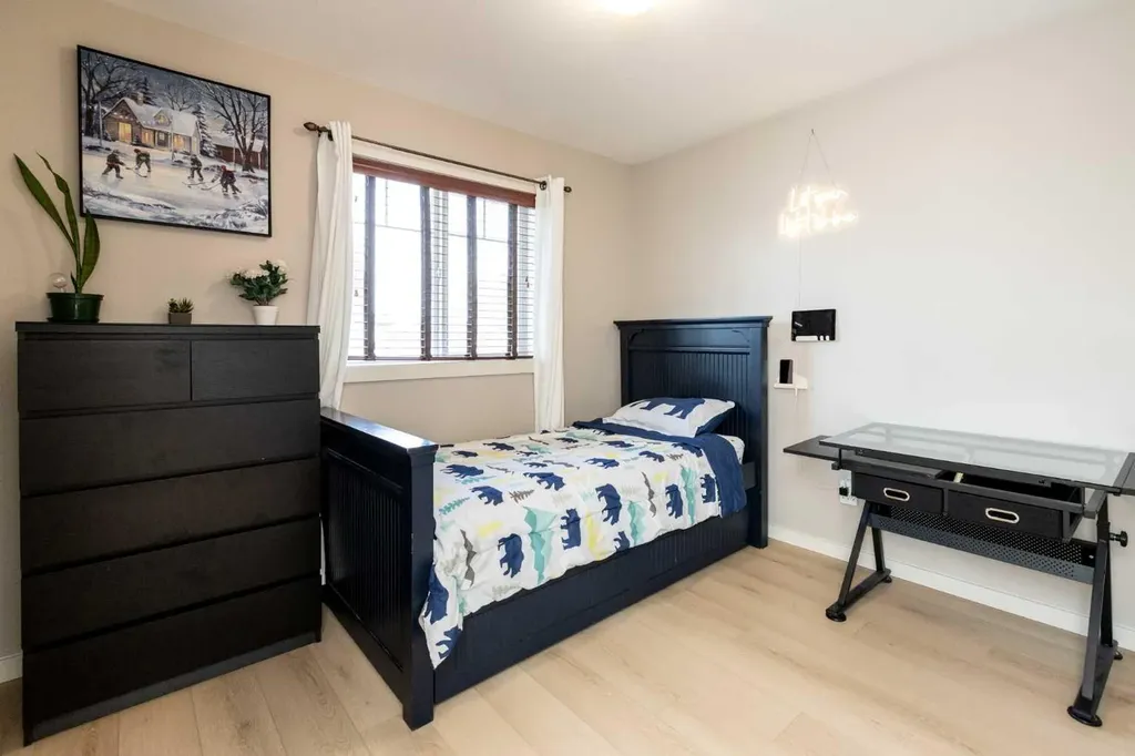 454 Wishart Street Red Deer AB T4N 7E9