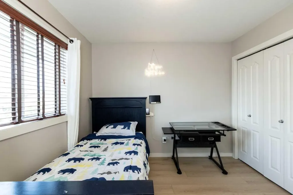 454 Wishart Street Red Deer AB T4N 7E9