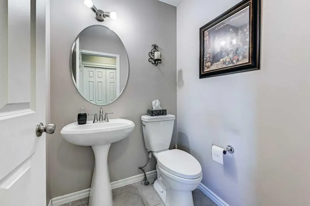 11 Cranfield Link SE Calgary AB T3M 1H9