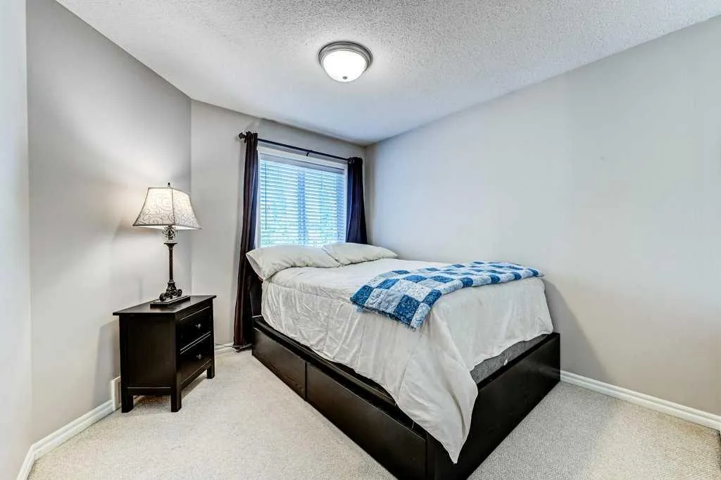 11 Cranfield Link SE Calgary AB T3M 1H9