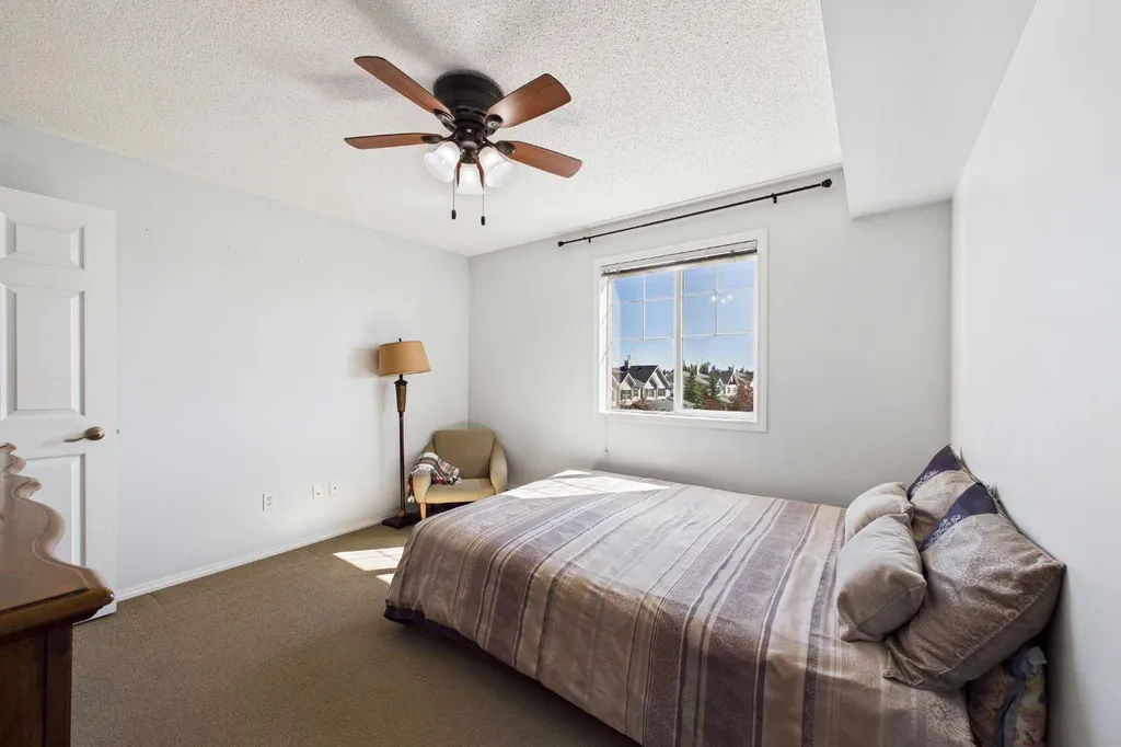 43 Country Village Lane NE Calgary AB T3K 0G2