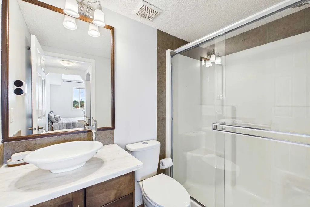 43 Country Village Lane NE Calgary AB T3K 0G2