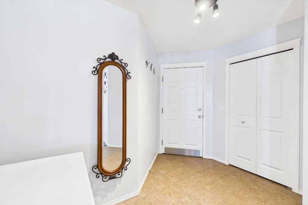 43 Country Village Lane NE Calgary AB T3K 0G2