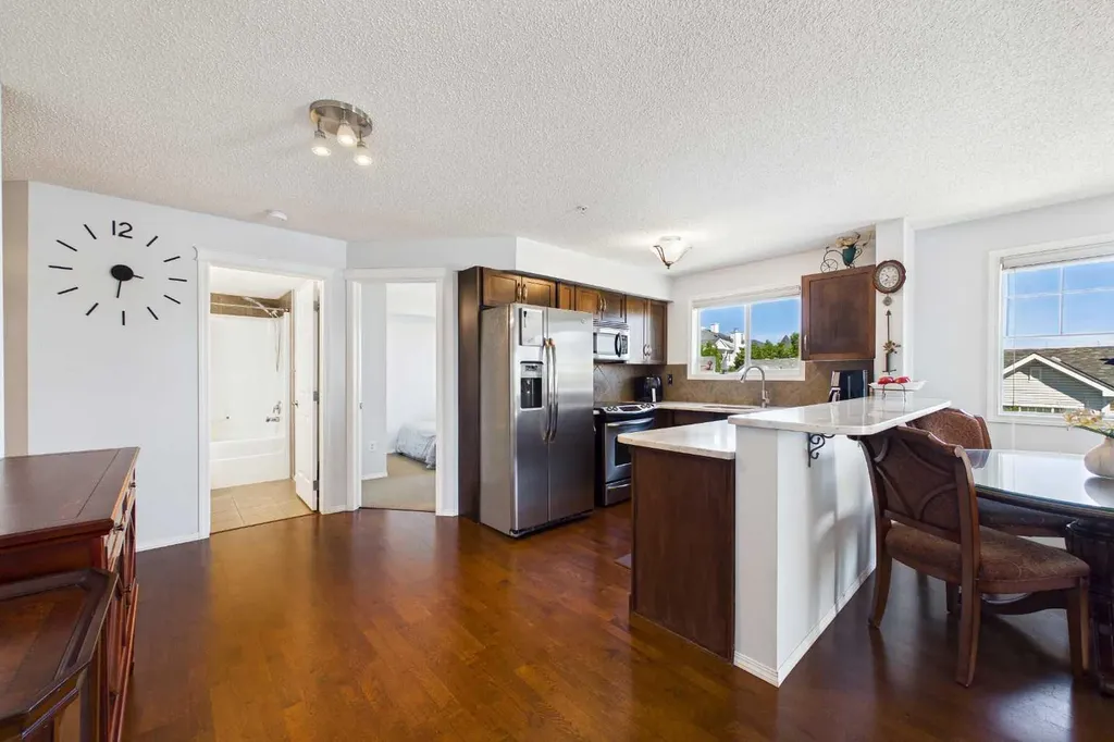 43 Country Village Lane NE Calgary AB T3K 0G2