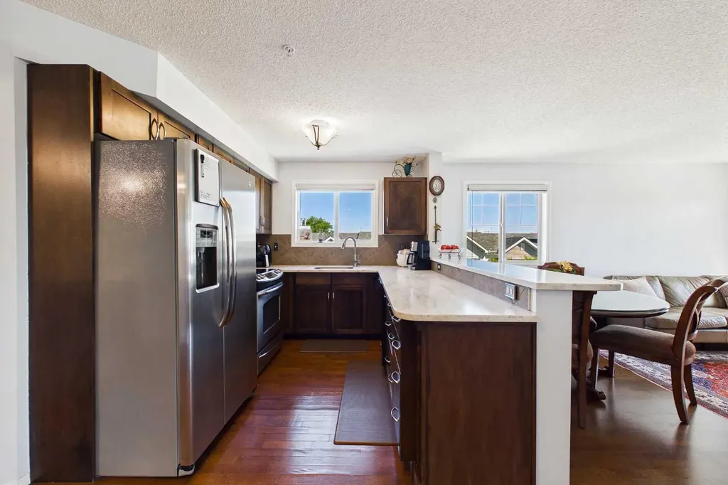 43 Country Village Lane NE Calgary AB T3K 0G2