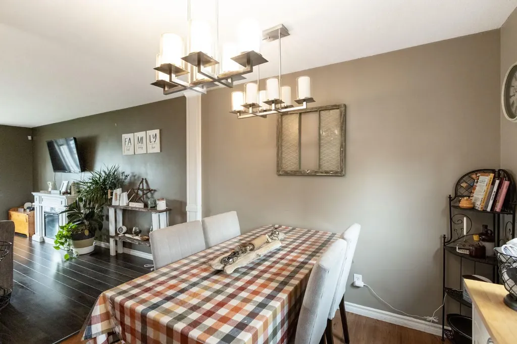 4510 60 Avenue Innisfail AB T4G 1L2