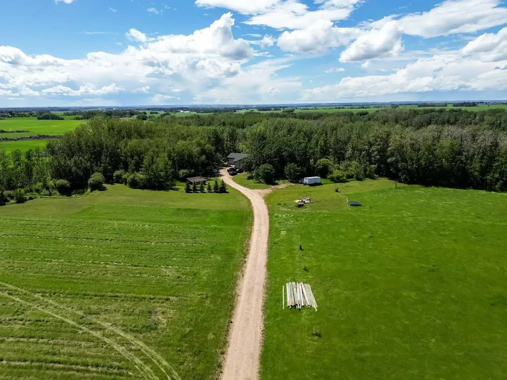 261 Range Road Rural Lacombe County AB T0M0J0