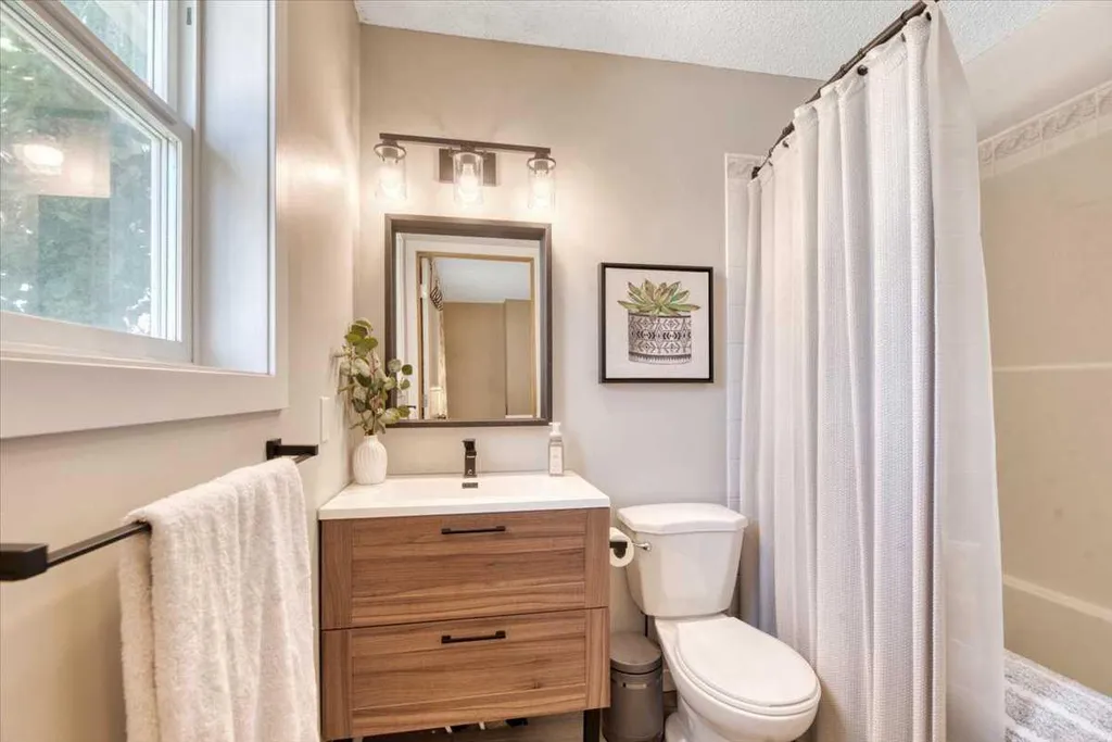 26 Strathford Close Strathmore AB T1P 1S5