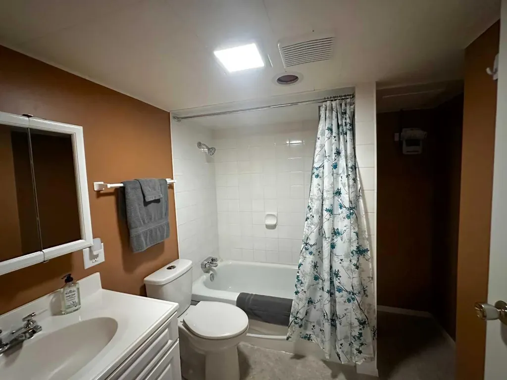 129 Greenview Close N Lethbridge AB T1H4K8