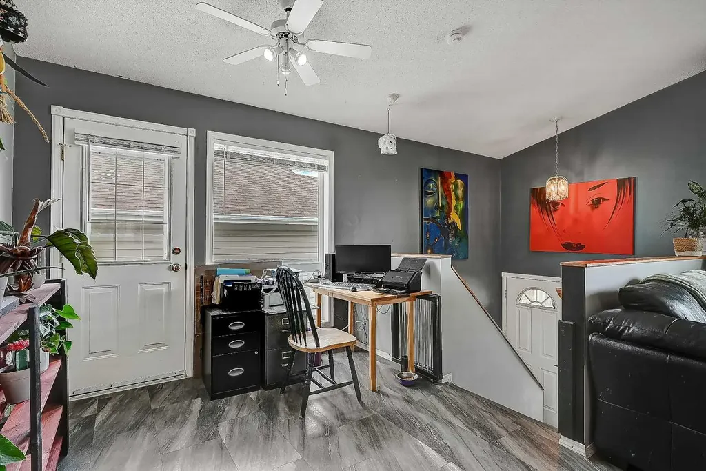 9748 123 Avenue Grande Prairie AB T8V7K9