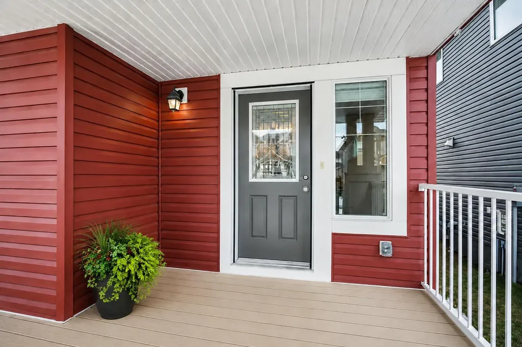 173 Willow Green Cochrane AB T4C 0Y9
