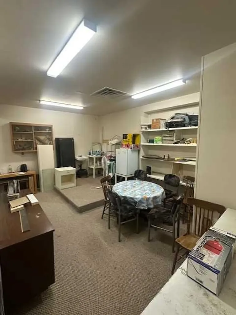 209 2 Avenue W Hanna AB T0J1P0