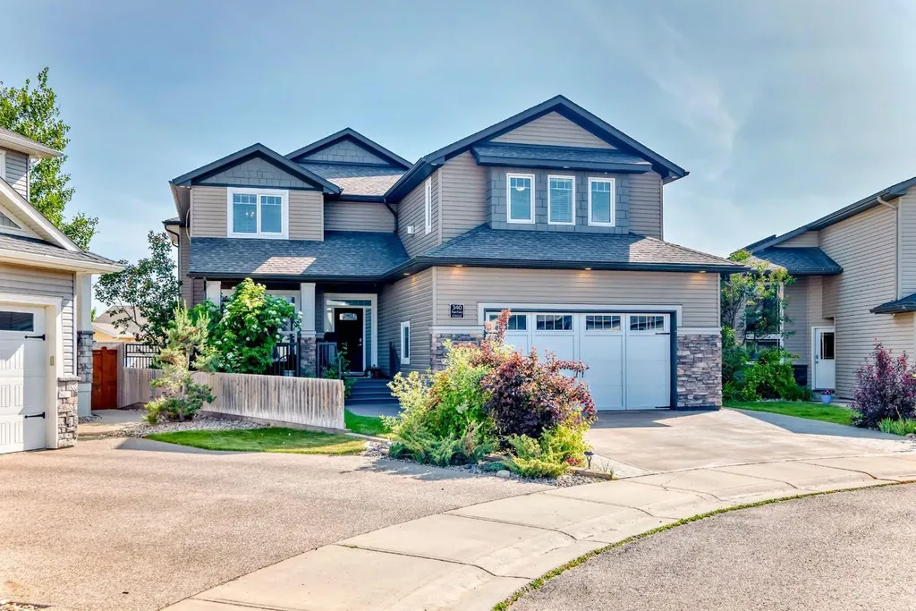 340 Tartan Circle W Lethbridge AB T1J 0Z1