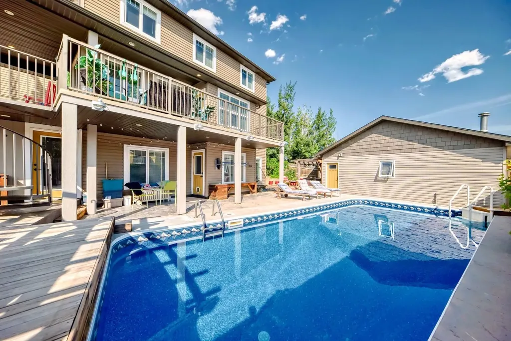 340 Tartan Circle W Lethbridge AB T1J 0Z1