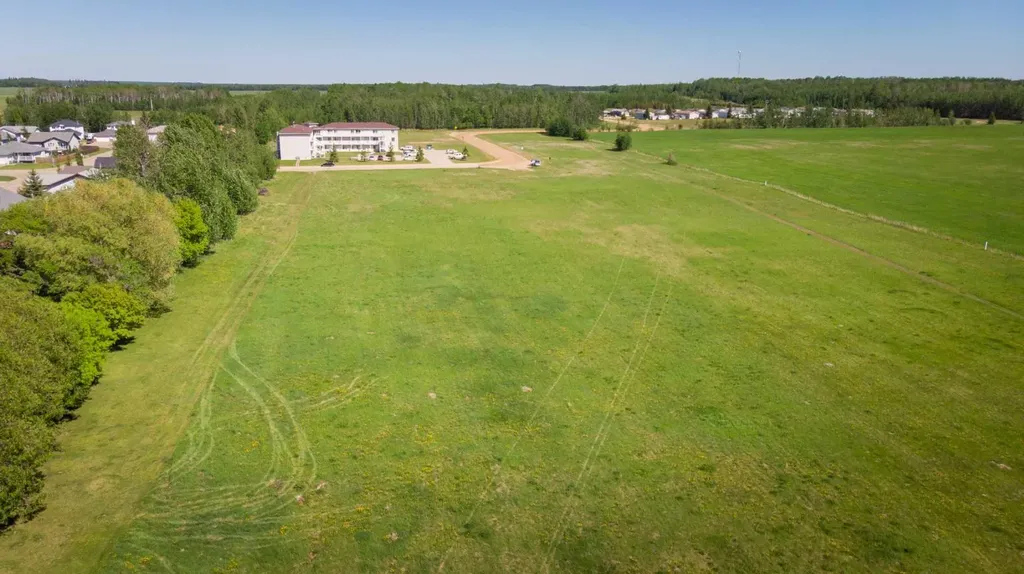Lot Z 44 Avenue Athabasca AB T9S 1N6