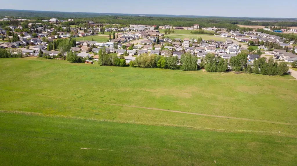 Lot Z 44 Avenue Athabasca AB T9S 1N6
