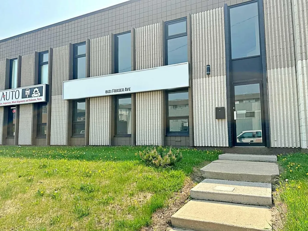 8121 Fraser Avenue Fort Mcmurray AB T9H 1W5