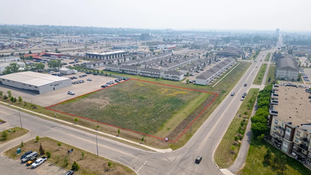 10103 124 Avenue Grande Prairie AB T8v 1B7