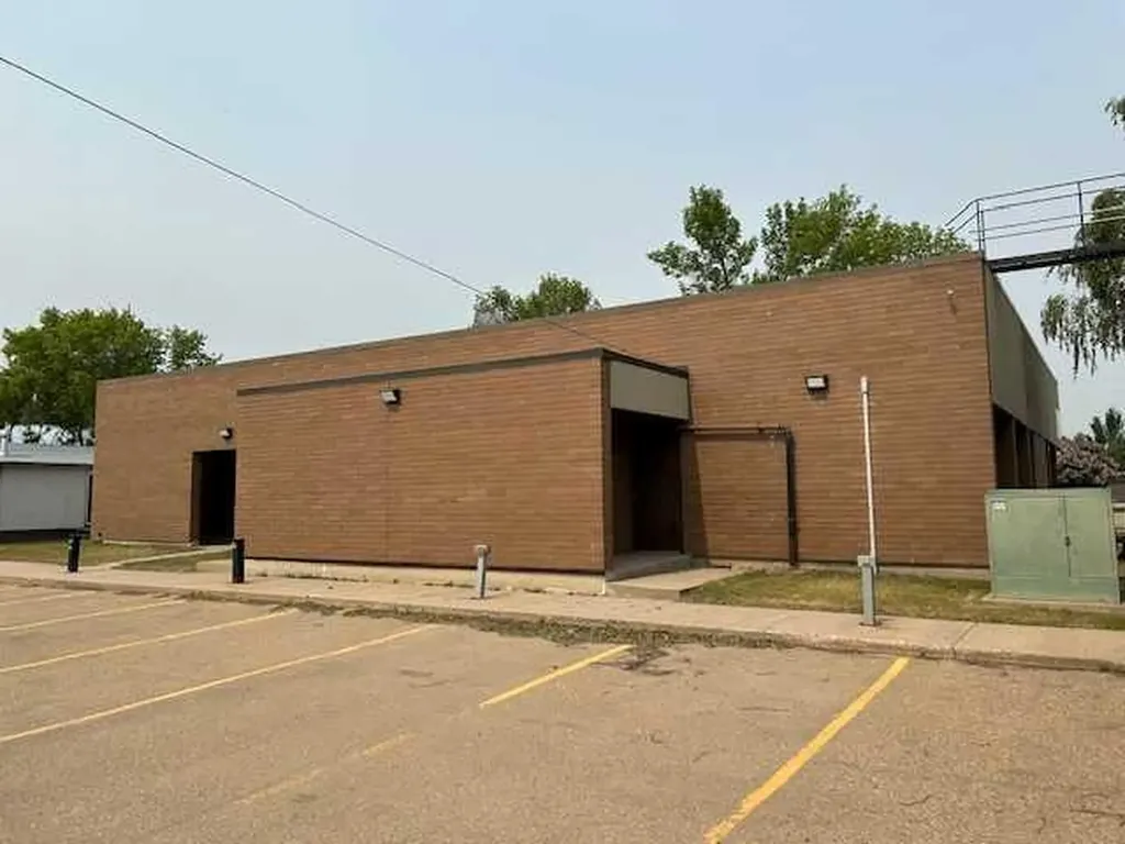 4915 50 Bashaw AB T0B 0H0