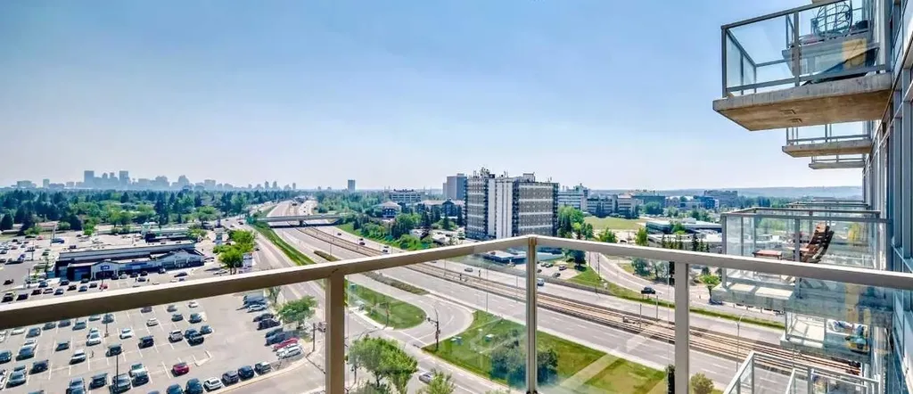 3820 Brentwood Road NW Calgary AB T2L2L5
