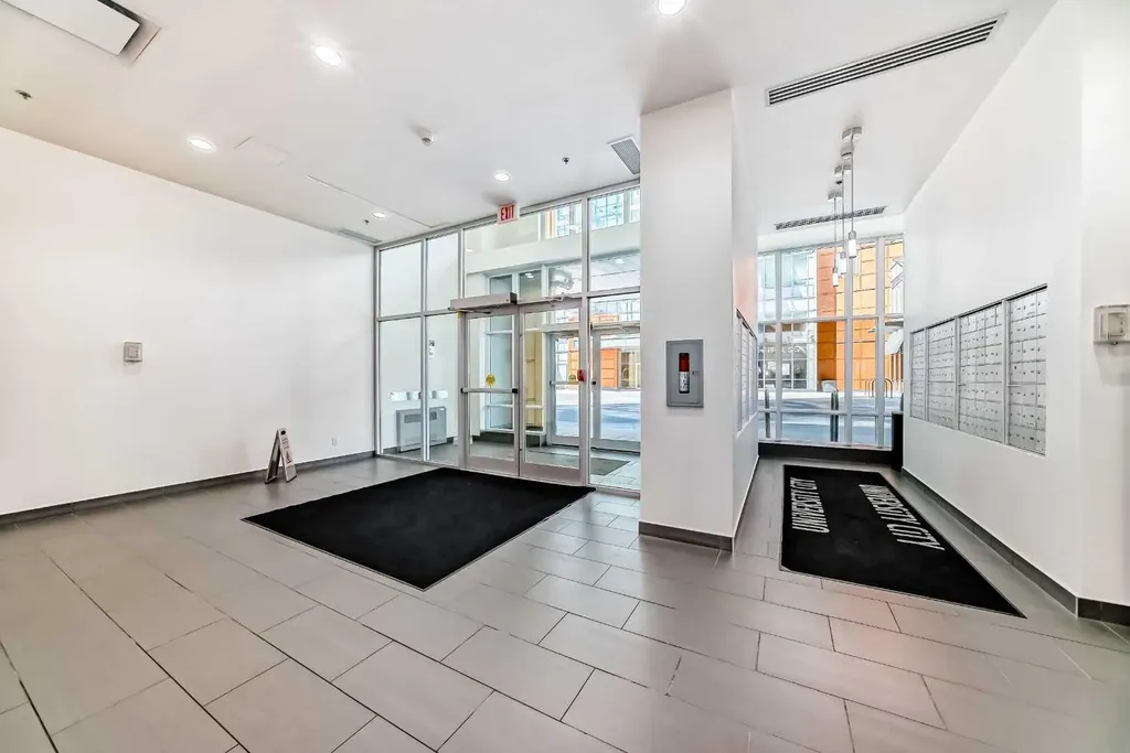 3820 Brentwood Road NW Calgary AB T2L2L5