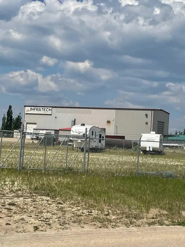3415 35 Avenue Whitecourt AB T7S1P7
