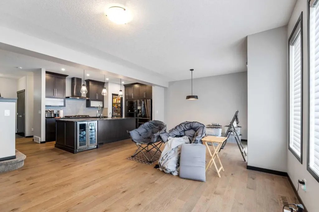 54 Sage Bluff Rise NW Calgary AB T3R 1T4